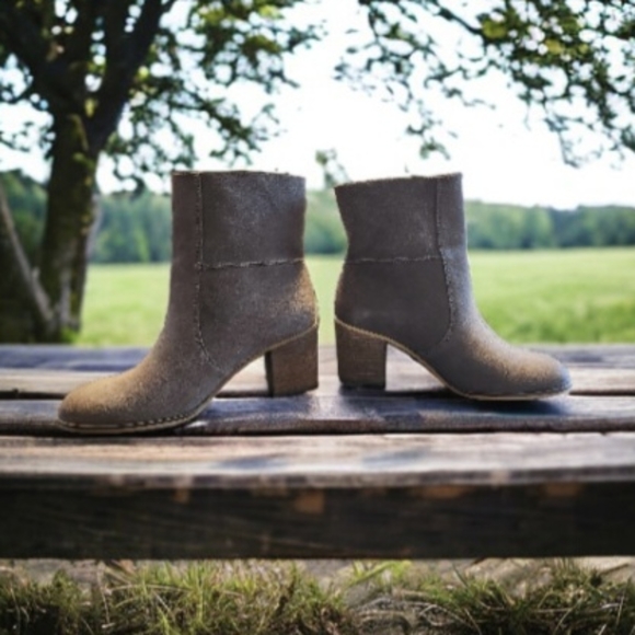 Frye suede slouch booties - Picture 7 of 7